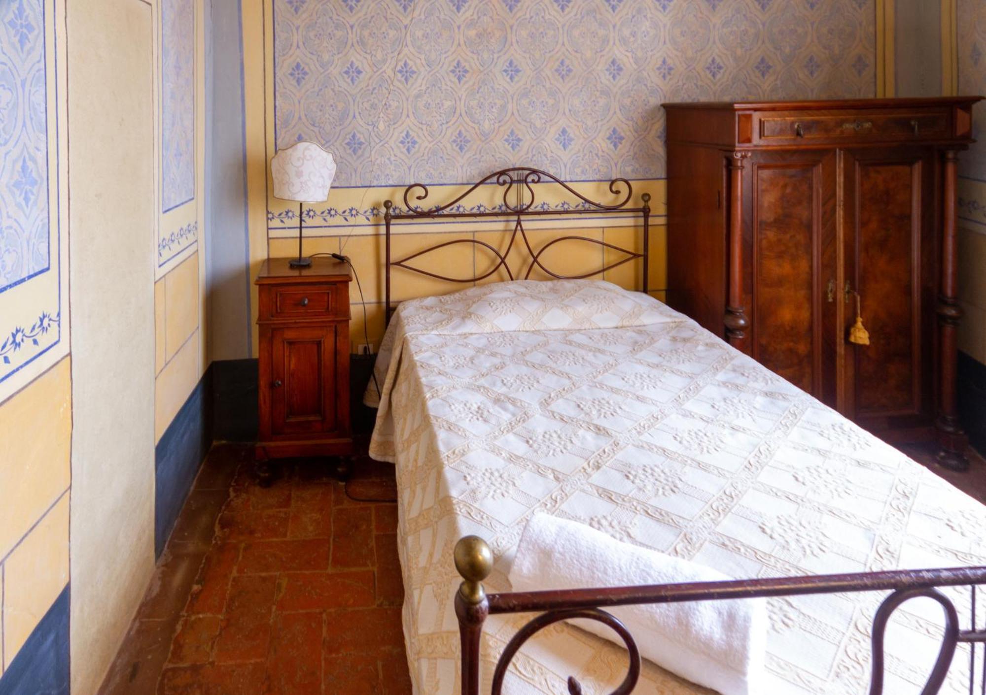 Antica Dimora Leones Bed and Breakfast Palaia Εξωτερικό φωτογραφία